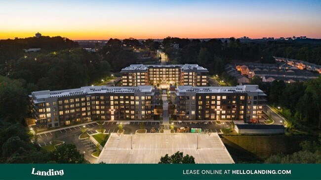 Building Photo - 2048 Bolton Dr NW