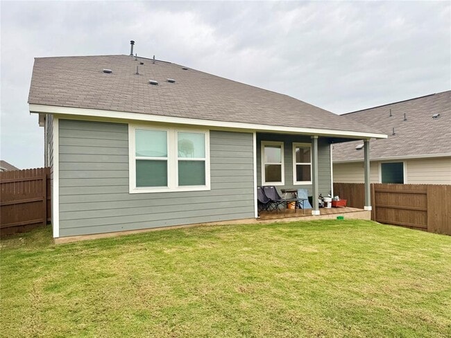 Building Photo - 923 Palo Brea Lp