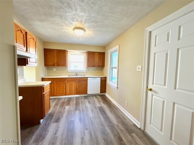 Building Photo - 2719 Cleveland Ave