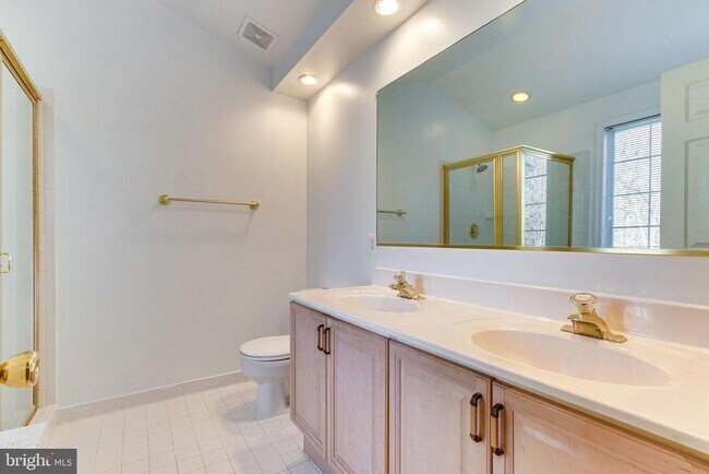 Building Photo - 6204 Windham Hill Run