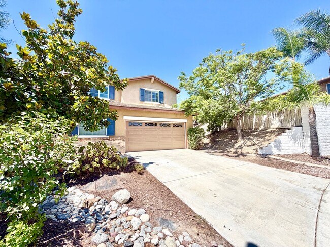 Building Photo - Spacious 5 Bedroom Redhawk Home with LARGE Loft & Backyard in Prime Location