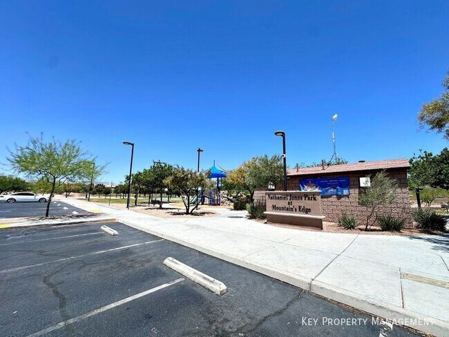 Building Photo - 10076 Bright Charisma Ct