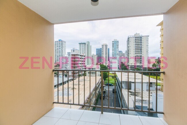 Building Photo - 250 ?Ohua Ave