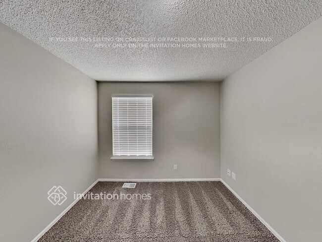 Building Photo - 12340 Newport Ct