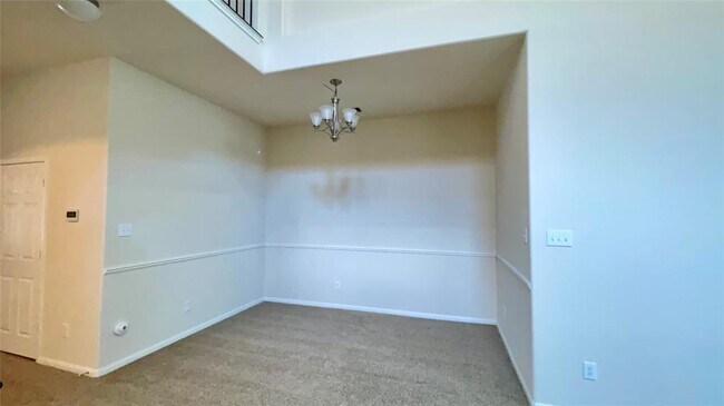 Building Photo - 12430 Tyler Springs Ln