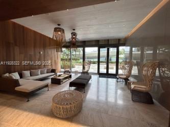 Building Photo - 68 SE 6th St