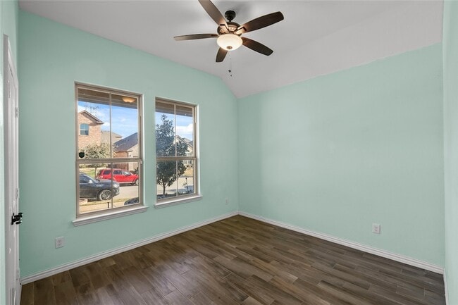 Building Photo - 2104 Skysail Ln