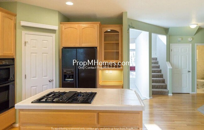 Building Photo - Spacious Three Bedroom Home in Sherwood!