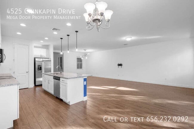 Building Photo - 4525 Chinkapin Dr