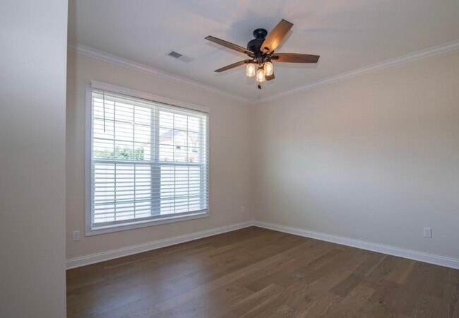 Building Photo - 119 Mount Moriah Blvd