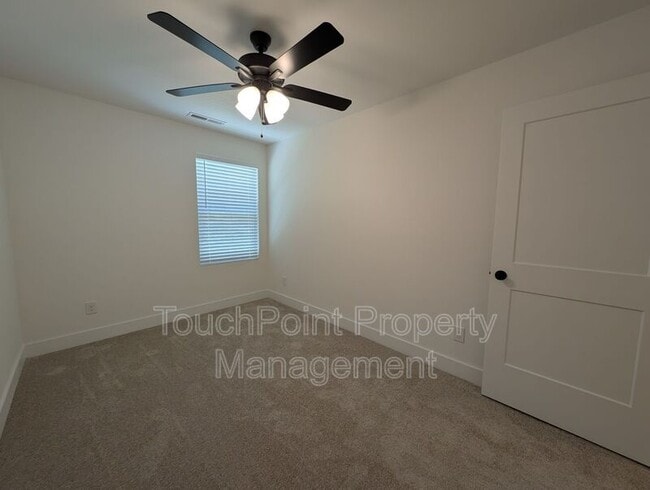 Building Photo - 1415 Arden Ave