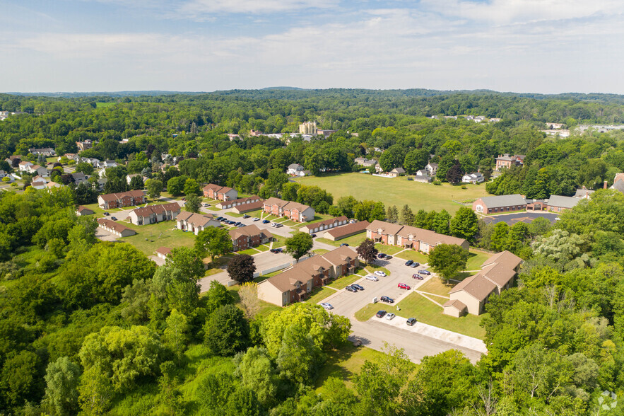 Primary Photo - Great-Brook Apartments