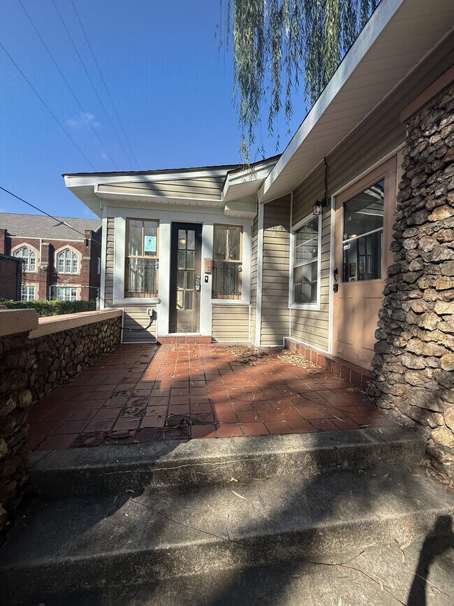 Building Photo - 413 44th St Ensley