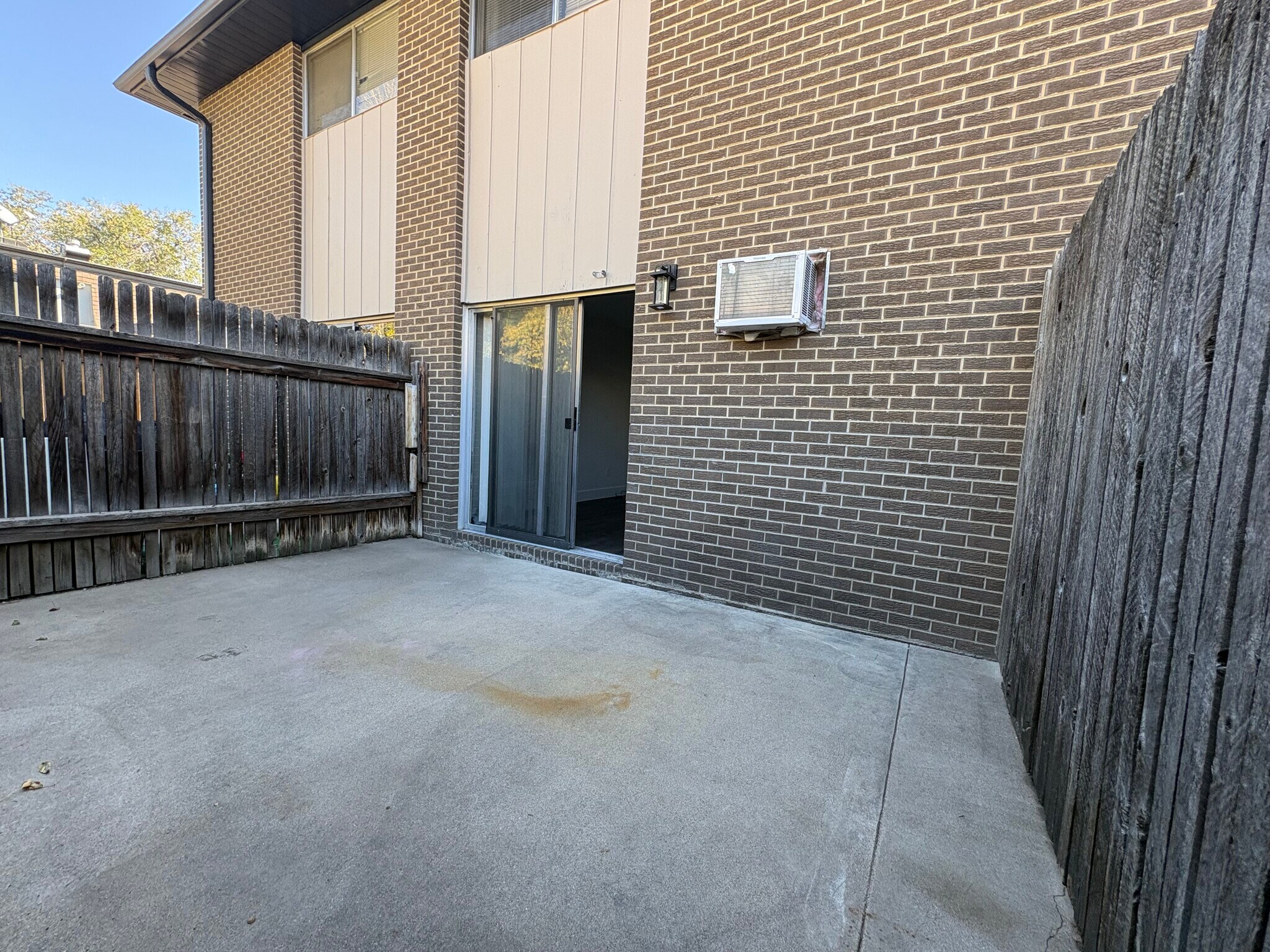 Building Photo - 30 Emery Way