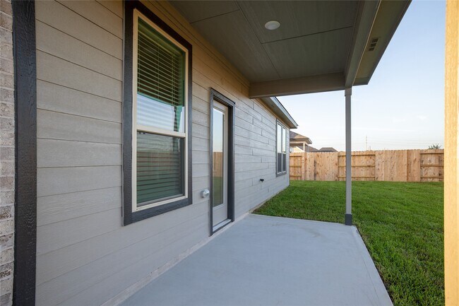 Building Photo - 5135 Persimmon Peak Pl