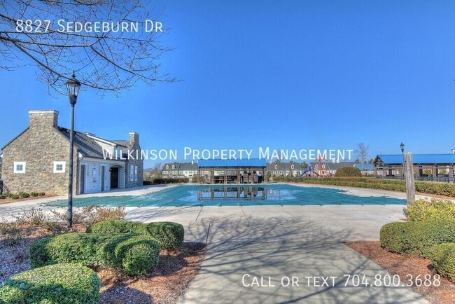 Building Photo - 8827 SedgeBurn Dr
