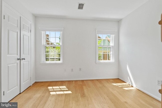 Building Photo - 1229 Portner Rd