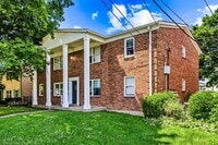 Building Photo - 1707 Valley Forge Way