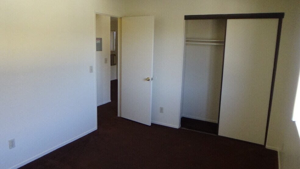 Bedroom 1 - 721 Summerwood Ln