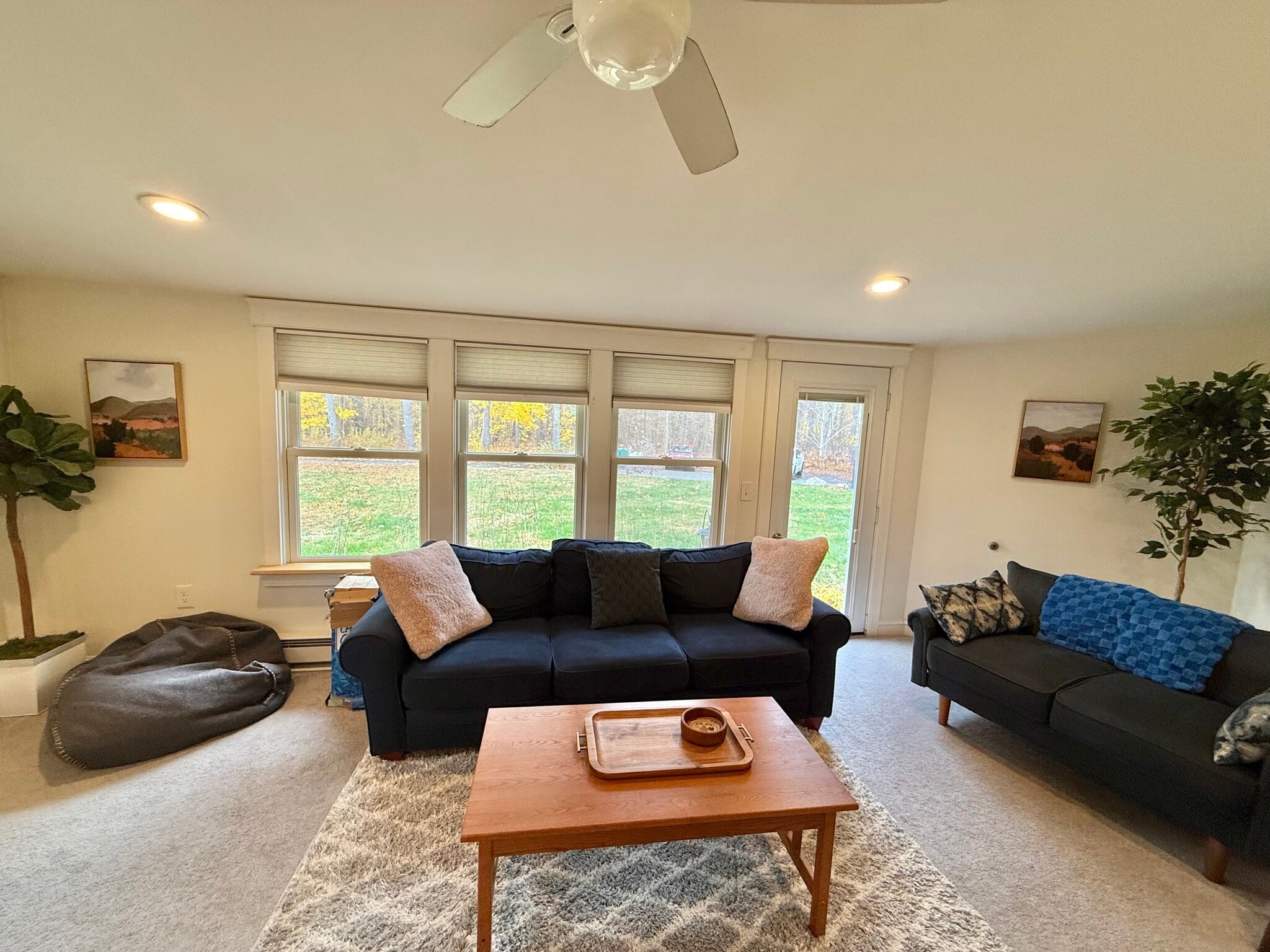 Building Photo - 8 Hanson Dr