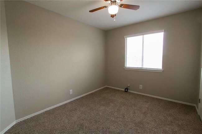 Building Photo - 14909 Chamberlain Ct