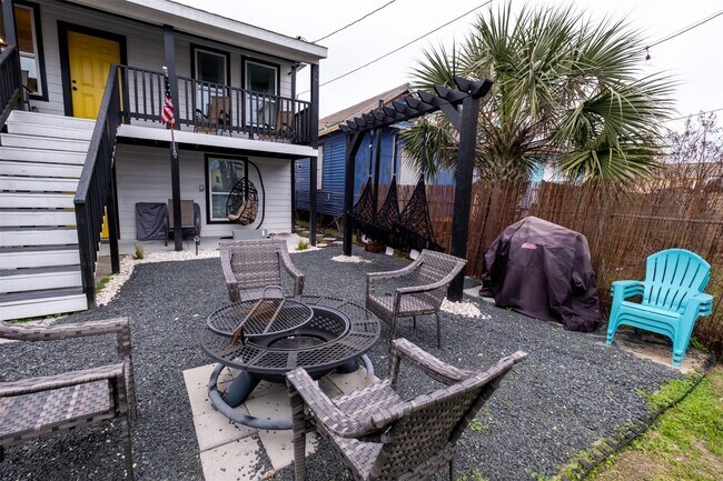 Building Photo - 4017 Avenue M