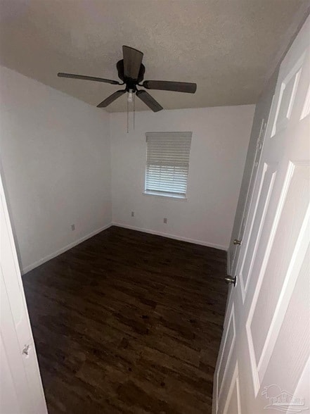 Building Photo - 1105 W Strong St