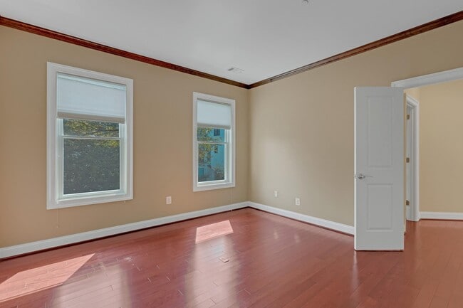 Building Photo - 7607 Newmarket Dr