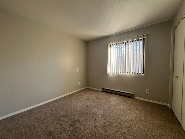 Building Photo - Boardwalk4501 (KC-AM)