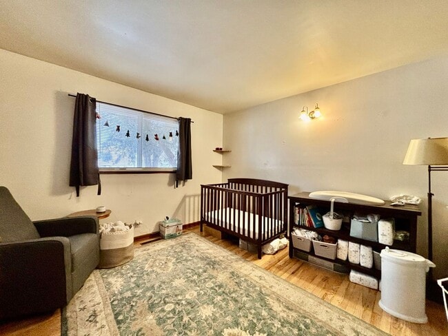 Building Photo - Wonderful 2-Bed, 1-Bath Duplex Unit in Fort Collins, CO!