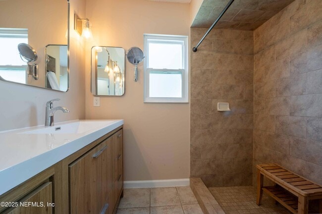 Building Photo - 2080 Tanager Dr