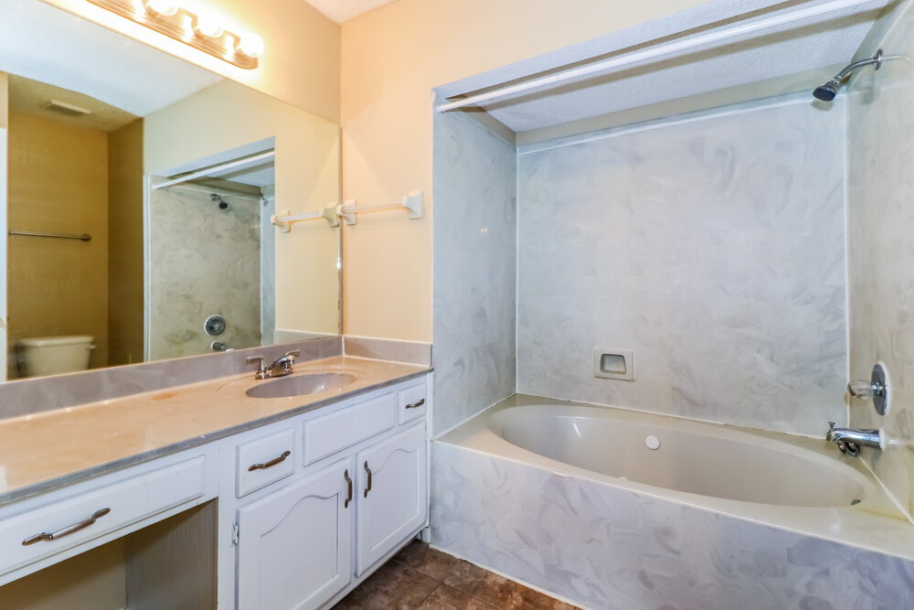 Building Photo - 1837 Black Bear Cir W