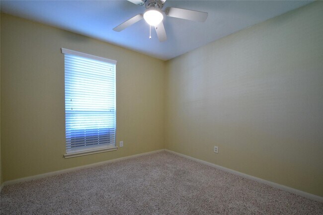 Building Photo - 2215 Friarwood Trail