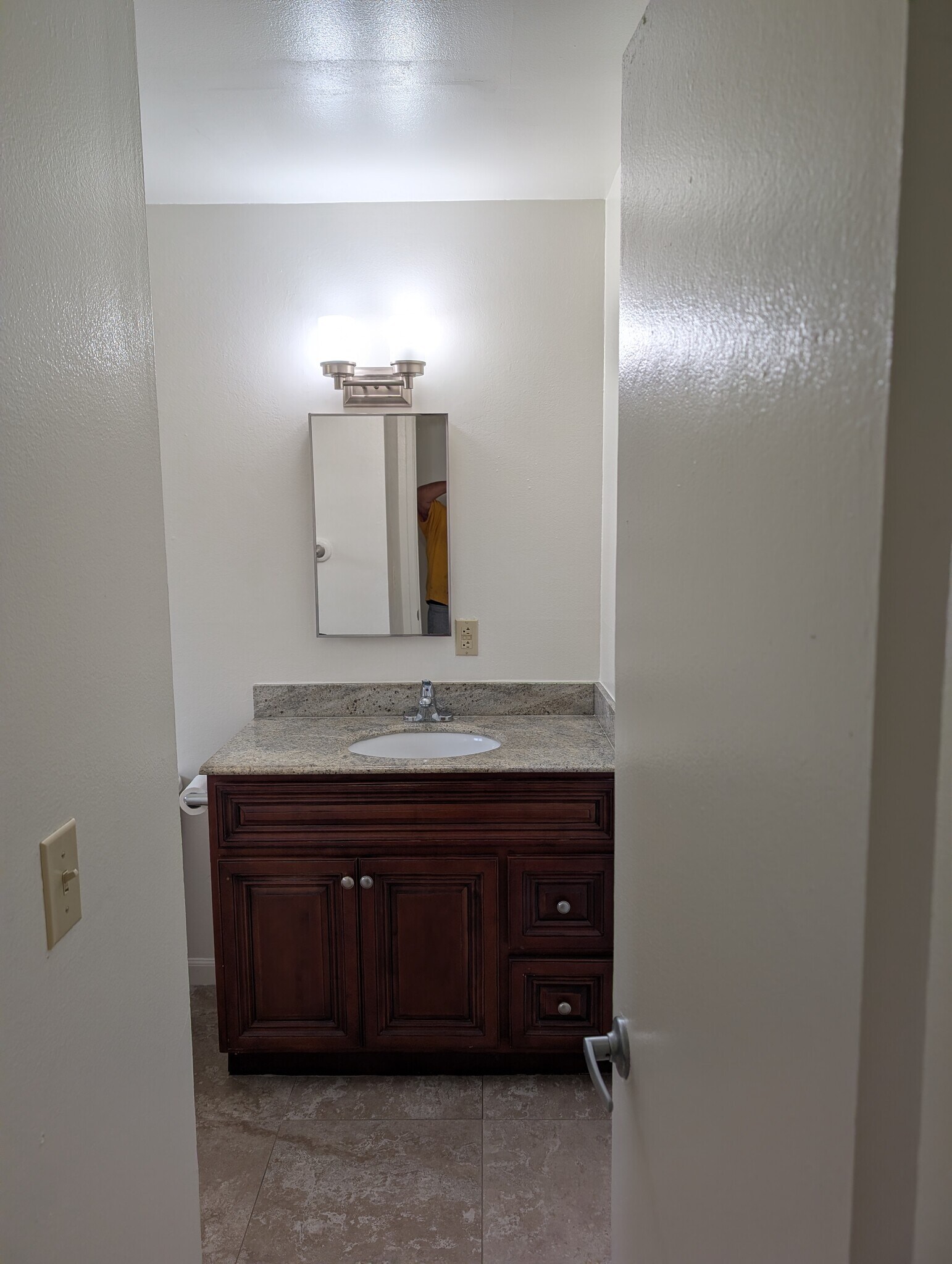 Building Photo - 4435 Bonnie Brae St