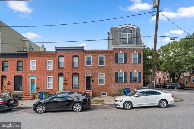 Building Photo - 112 E Randall St