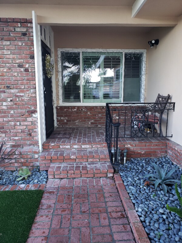 Building Photo - 3344 Petaluma Ave