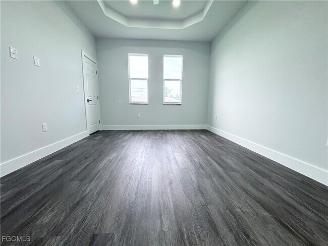 Building Photo - 4554 20th St SW