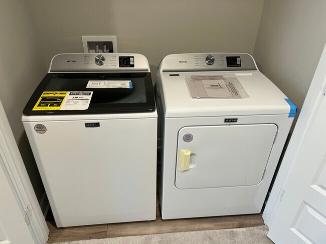 Building Photo - 13815 Tender Dr