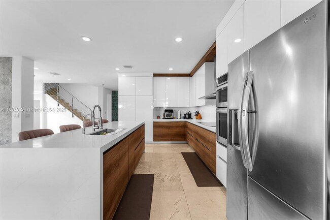 Building Photo - 11229 NW 44th Terrace