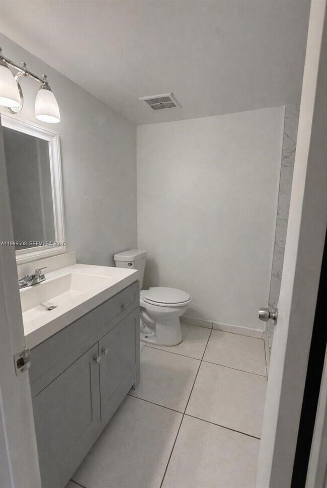 Building Photo - 17650 NW 68th Ave