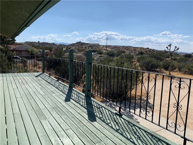 Building Photo - 5345 Carlsbad Ave