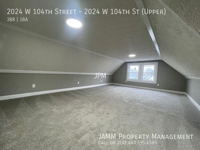 Building Photo - PRIME 3 bedroom Apartment Near Edgewater B...