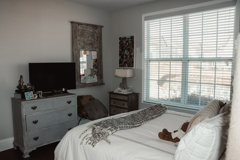 Building Photo - 102 Far View Dr