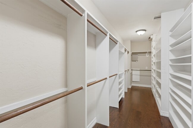 Building Photo - 5330 Fayette St