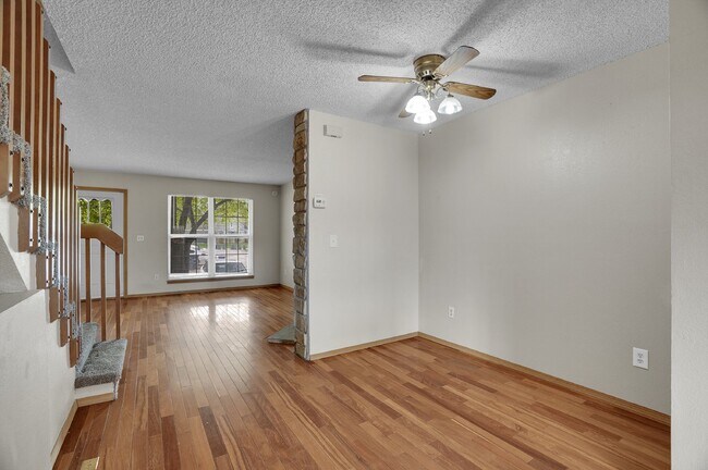 Building Photo - $2,300.00, stunning 2-bedroom, 2-bathroom ...