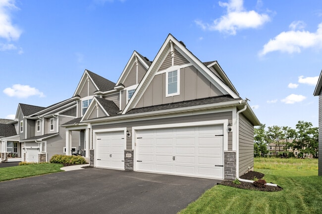 Building Photo - 4253 Picket Wy