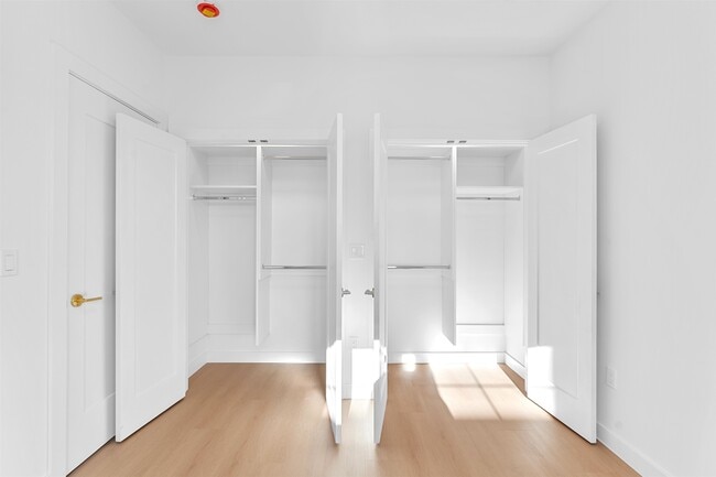 Building Photo - 6717 Madison St