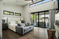 Building Photo - 2113 Barbaro Way