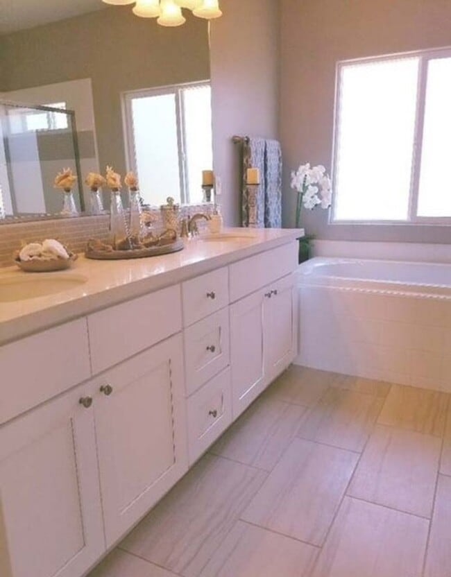 Building Photo - Beautiful 4 Bedroom 3 Bath home on a cul-de-sac In Arroyo Grande