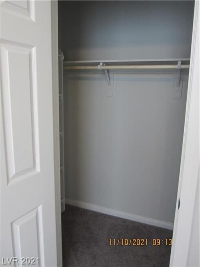 Building Photo - Beautiful 3 Bedrooms/3 Full baths, with bedroom downstairs